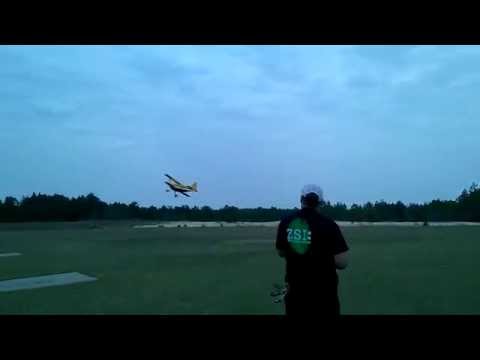 Charles Wright Giant Pitts Special,cuts off on takeoff