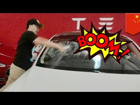 Tesla in China: Man smashes up new Tesla over late delivery
