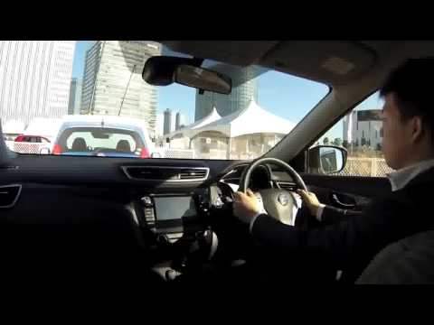 2014 Nissan X TRAIL Emergency Brake Demo |CarBikeHD|