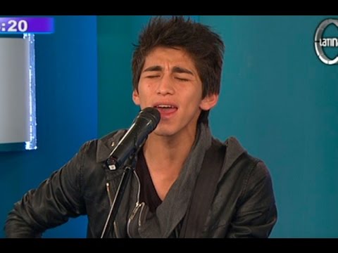 Daniel Lazo cantó en vivo ‚Si no es contigo‘ en Espectáculos