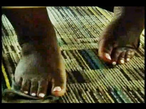 Sexy Feet Foot Play of Mature Ebony