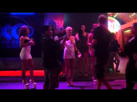 Pattaya walking street russian girls in high heels at xo club