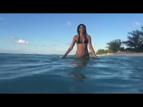 Girls‘ Trip to the Bahamas – Shot 100% on LifeProof