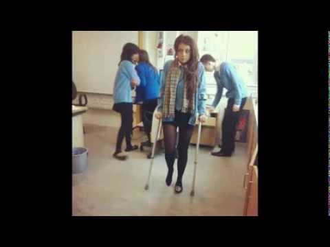 Bandage – Sprain – Crutches – Girls – 7