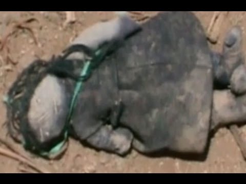 Chiclayo: Aparecen en tumbas muñecos con alfileres